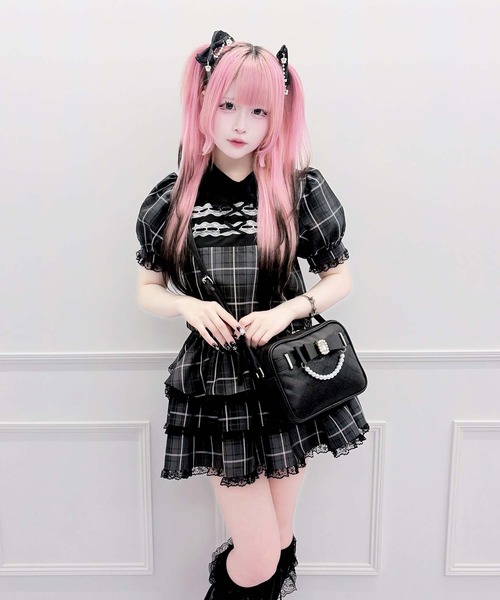 MA*RS(アメーバーマーズ)の「ビジューリボン型押しショルダーバッグ(ショルダーバッグ・レディース・ホワイト/ピンク/ブラック・FREE)」の22枚目の写真