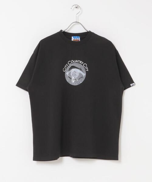 CITY COUNTRY CITY（シティーカントリーシティー）の「CITY COUNTRY CITY　COTTON T-SHIRT PLOY AA（Tシャツ/カットソー・メンズ・ホワイト/ブラック・MEDIUM/LARGE/X-LARGE）」の4枚目の写真