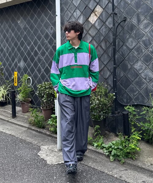 SOUNDSGOOOOD(サウンズグッド)の「【SOUNDS GOOOOD】オーバーサイズボーダーラガーシャツ(Tシャツ/カットソー・メンズ・レッド/グリーン・ONE SIZE)」の4枚目の写真