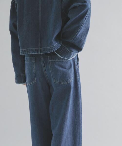 THE GOODLAND MARKET(ザグッドランドマーケット)の「cwtch ORGANIC DENIM WIDEPANTS V(デニムパンツ・レディース・ライトインディゴブルー・2/1)」の5枚目の写真