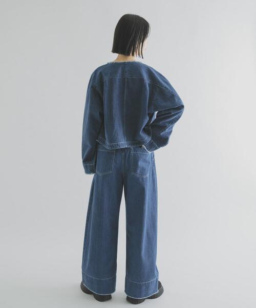 THE GOODLAND MARKET(ザグッドランドマーケット)の「cwtch ORGANIC DENIM WIDEPANTS V(デニムパンツ・レディース・ライトインディゴブルー・2/1)」の8枚目の写真