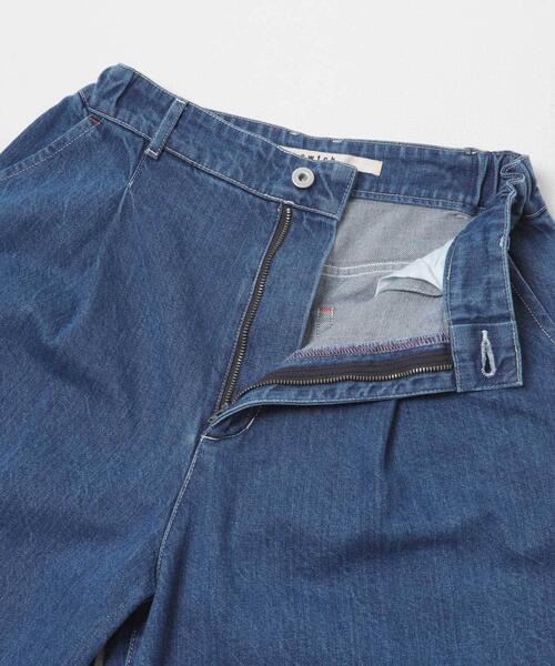 THE GOODLAND MARKET(ザグッドランドマーケット)の「cwtch ORGANIC DENIM WIDEPANTS V(デニムパンツ・レディース・ライトインディゴブルー・2/1)」の10枚目の写真