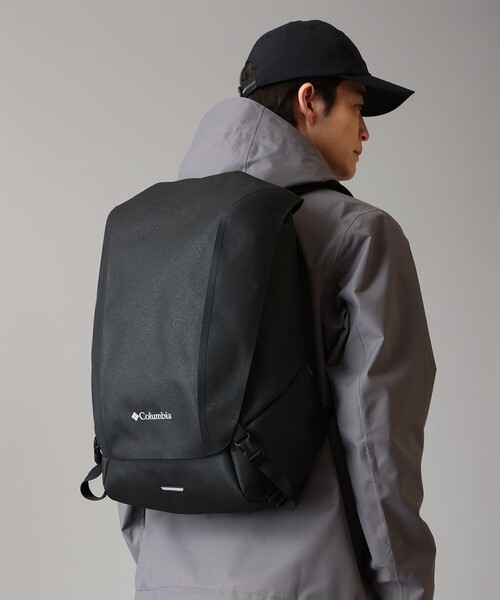 Columbia(コロンビア)の「Columbia/ アーバントレックWR 22L バックパック /コロンビア(バックパック/リュック・レディース・ブラック・ONE SIZE)」の1枚目の写真