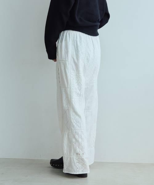 IENA LA BOUCLE（イエナラブークル）の「IENA LA BOUCLE レースアソートイージーパンツ（その他パンツ・レディース・ブラック/ホワイト・38/36）」の9枚目の写真