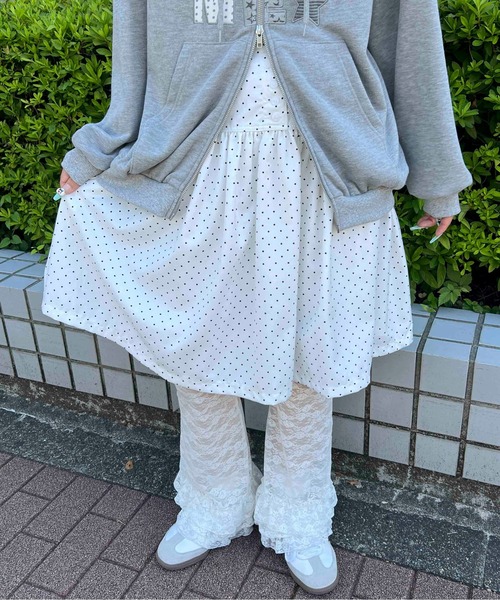WC(ダブル シー)の「ドットミドルギャザースカート(スカート・レディース・ホワイト/ピンク・FREE)」の3枚目の写真