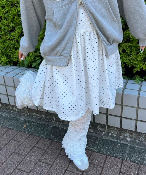 WC(ダブル シー)の「ドットミドルギャザースカート(スカート・レディース・ホワイト/ピンク・FREE)」の4枚目の写真