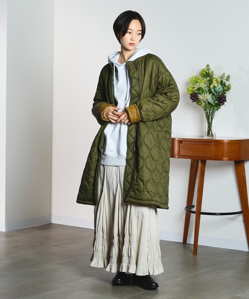 ROSE BUD(ローズバッド)の「LONG SHIRRED SKIRT(スカート・レディース・オフホワイト/チャコール・ONE SIZE)」の9枚目の写真