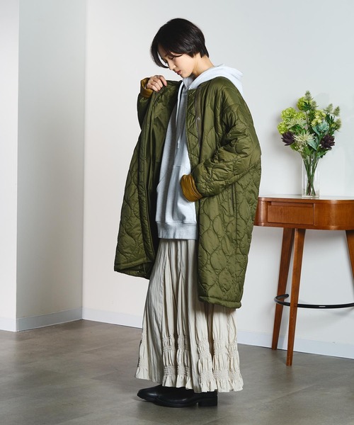 ROSE BUD(ローズバッド)の「LONG SHIRRED SKIRT(スカート・レディース・オフホワイト/チャコール・ONE SIZE)」の10枚目の写真
