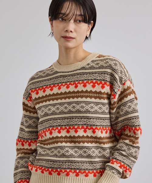 SALON adam et rope'(サロン アダム エ ロペ)の「ベルベルモチーフリバーシブルジャカードプルオーバー(ニット/セーター・レディース・ベージュ/グレー・FREE)」の2枚目の写真