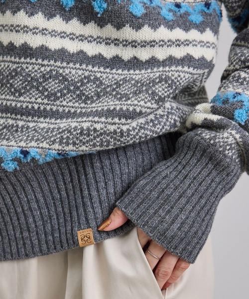 SALON adam et rope'(サロン アダム エ ロペ)の「ベルベルモチーフリバーシブルジャカードプルオーバー(ニット/セーター・レディース・ベージュ/グレー・FREE)」の15枚目の写真