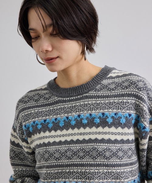 SALON adam et rope'(サロン アダム エ ロペ)の「ベルベルモチーフリバーシブルジャカードプルオーバー(ニット/セーター・レディース・ベージュ/グレー・FREE)」の14枚目の写真