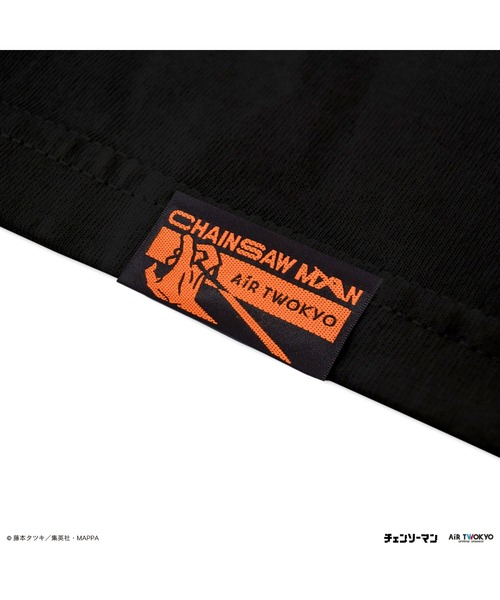AIR TWOKYO(エアトゥーキョー)の「TVアニメ『チェンソーマン』ストリートアートTシャツ(パワー)(Tシャツ/カットソー・レディース・ブラック・XX-LARGE/SMALL/MEDIUM/LARGE)」の2枚目の写真