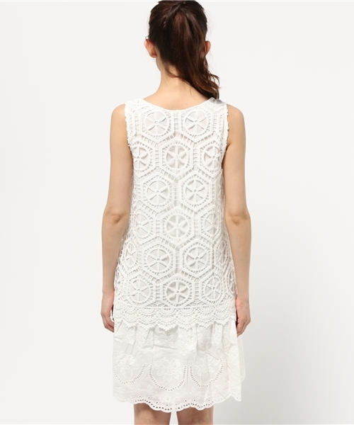 Desigual(デシグアル)の「「Desigual/デシグアル」ラクロワレースドレスワンピース(ワンピース・レディース・ホワイト/ブラック・42/40/36/38/46)」の14枚目の写真