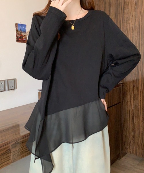 witch(ウイッチ)の「裾にシアーレイヤード風デザイン長袖トップス(Tシャツ/カットソー・レディース・ブラック/ホワイト・FREE)」の9枚目の写真