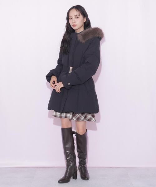 JILL by JILL STUART(ジルバイジルスチュアート)の「ウエストマークダウン(ダウンジャケット/コート・レディース・グレー系その他2/ブラック系その他/ブラック・SMALL/MEDIUM)」の11枚目の写真