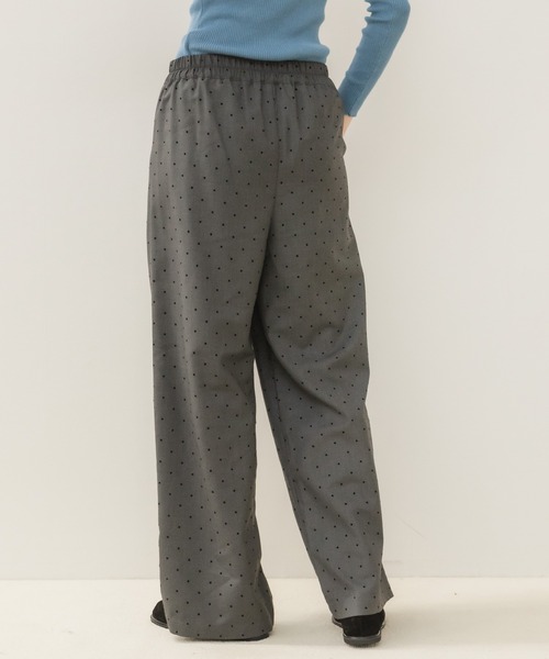 HEILIS(ヘイリス)の「ドット柄イージースラックス/イージースラックス スラックス ワイドパンツ ドットパンツ ドット柄パンツ 水玉 ロングパンツ イージーパンツ ワイドスラックス ストレートパンツ 韓国ファッション カジュアル レディライク オフィスカジュアル デイリー 秋服 冬服 グレー ブラック(スラックス・レディース・ブラック/グレー・FREE)」の10枚目の写真