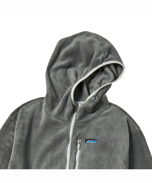 TRAVEL(トラベル)の「POLAR ボアジャケット フード付きジップアップ グレー(その他アウター・レディース・その他・SMALL/MEDIUM/LARGE)」の6枚目の写真