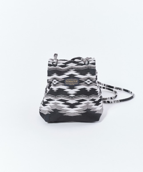 PENDLETON(ペンドルトン)の「【 PENDLETON / ペンドルトン 】GOBELINS BUCKET BAG / ゴブランバケットバッグ(ショルダーバッグ・レディース・ブラック/ブラウン・FREE)」の13枚目の写真