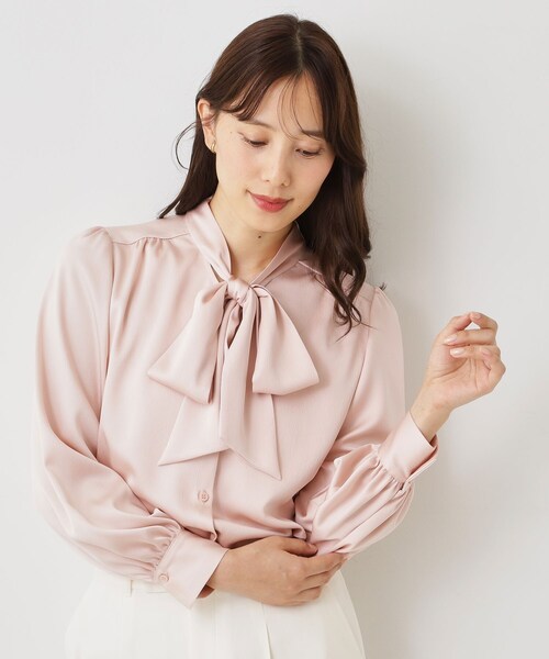 COUP DE CHANCE（クードシャンス）の「シルク調リボンブラウス（シャツ/ブラウス・レディース・ピンク/ホワイト・36/38/40/34）」の8枚目の写真
