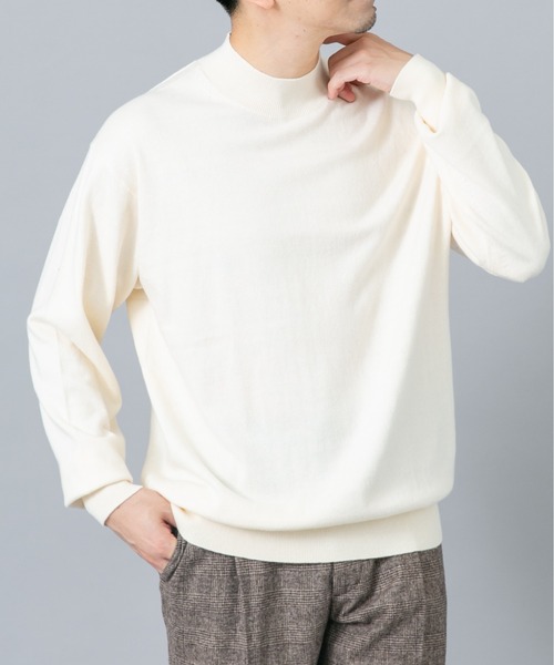 URBAN RESEARCH ROSSO MEN(アーバンリサーチロッソメン)の「『イージーケア』コットンカシミヤモックネックニット(ニット/セーター・メンズ・グレー/ブラック/アイボリー/ベージュ系その他/マスタード/ネイビー・LARGE/MEDIUM)」の7枚目の写真