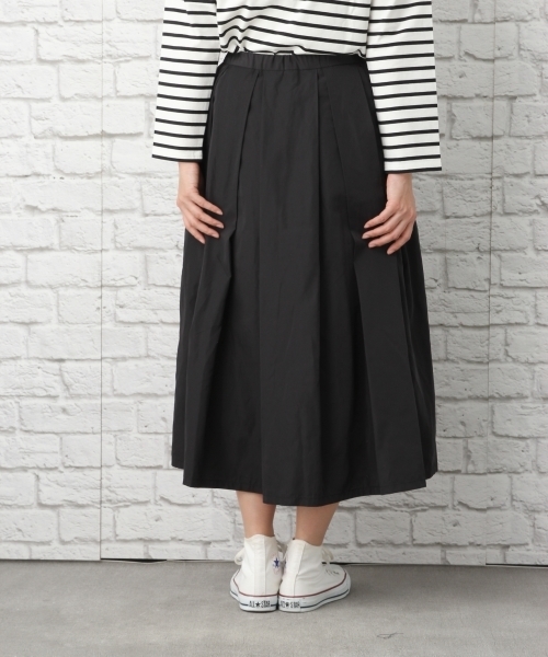 LEPSIM（レプシィム）の「タフタフレアタックスカート　740647（スカート・レディース・ベージュ/ブラック・LARGE/MEDIUM）」の6枚目の写真