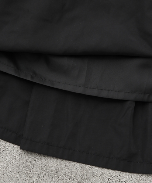 LEPSIM（レプシィム）の「タフタフレアタックスカート　740647（スカート・レディース・ベージュ/ブラック・LARGE/MEDIUM）」の11枚目の写真