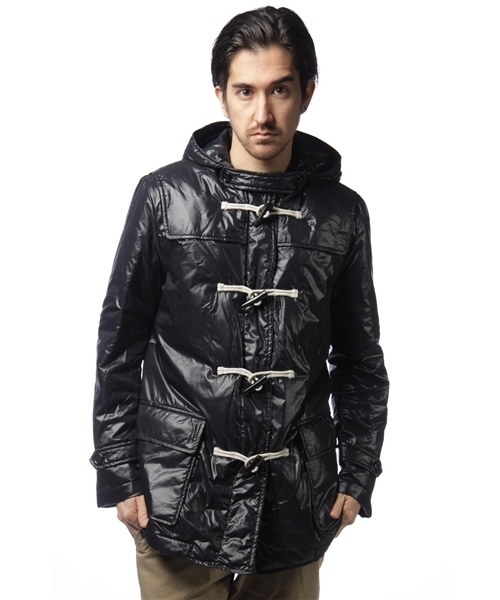 SOUNDS GOOD（サウンズグッド）の「SGM NP PE DUFFLE COAT（ダッフルコート・メンズ・ネイビー/ブラック・MEDIUM/LARGE/SMALL）」の2枚目の写真