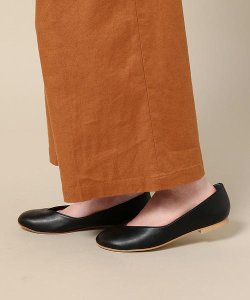 BEAUTY&YOUTH UNITED ARROWS（ビューティーアンドユースユナイテッドアローズ）の「BY Vカットフラットシューズ ◆（パンプス・レディース・ホワイト/ブラック/ブラウン・35h/37/36/38/37h/36h）」の10枚目の写真