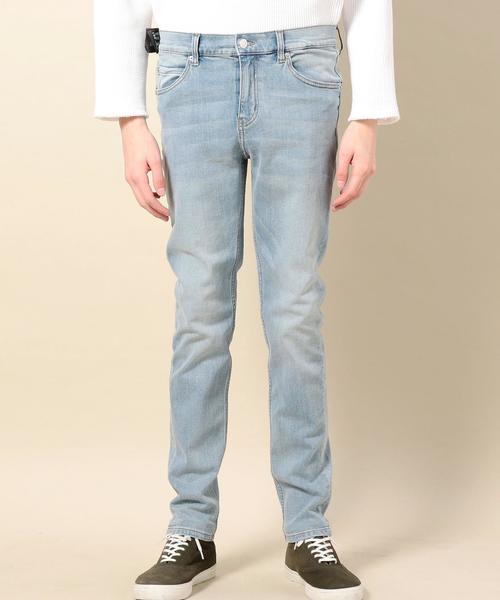 CHEAP MONDAY(チープマンデイ)の「<CHEAP MONDAY(チープマンデー)> STONEWASH BL/デニムパンツ ◆(デニムパンツ・メンズ・ライトブルー・30inch/32inch/28inch)」の3枚目の写真