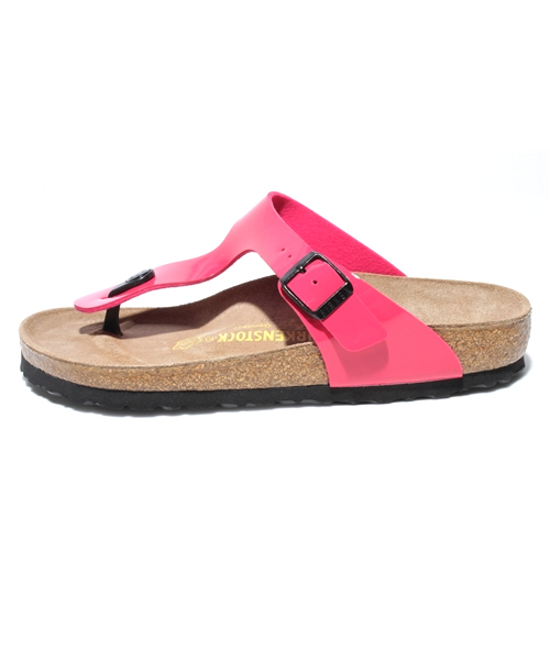 BIRKENSTOCK（ビルケンシュトック）の「BIRKENSTOCK / GIZEH BF Patent Rose Red（サンダル・レディース・ピンク系その他・35/36/37/38/39）」の2枚目の写真