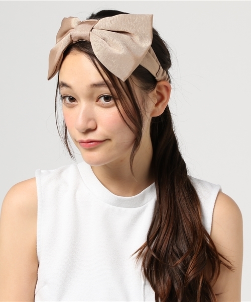 PLAIN CLOTHING（プレーンクロージング）の「ビッグリボンヘアバンド【PLAIN CLOTHING】（ヘアバンド・レディース・ブラック/アイボリー/ベージュ/ネイビー/グレー・FREE）」の16枚目の写真