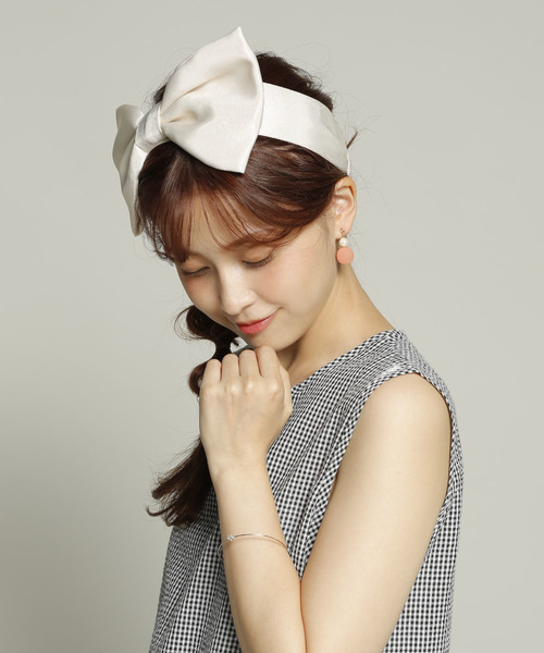 PLAIN CLOTHING（プレーンクロージング）の「ビッグリボンヘアバンド【PLAIN CLOTHING】（ヘアバンド・レディース・ブラック/アイボリー/ベージュ/ネイビー/グレー・FREE）」の8枚目の写真