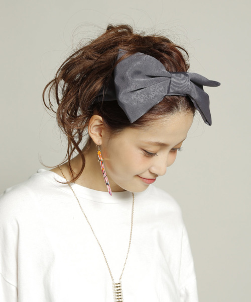 PLAIN CLOTHING（プレーンクロージング）の「ビッグリボンヘアバンド【PLAIN CLOTHING】（ヘアバンド・レディース・ブラック/アイボリー/ベージュ/ネイビー/グレー・FREE）」の21枚目の写真