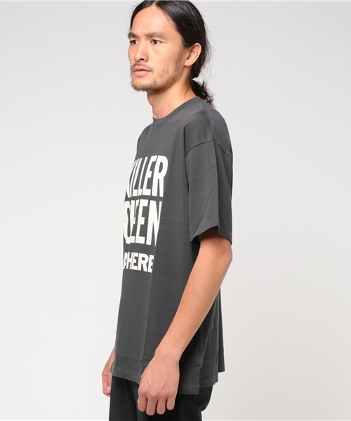 HYSTERIC GLAMOUR(ヒステリックグラマー)の「KQWH プリント Tシャツ(Tシャツ/カットソー・メンズ・ホワイト/ブラウン/チャコールグレー・SMALL/LARGE/X-SMALL/MEDIUM)」の13枚目の写真