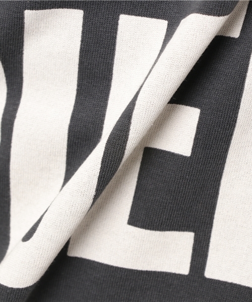 HYSTERIC GLAMOUR(ヒステリックグラマー)の「KQWH プリント Tシャツ(Tシャツ/カットソー・メンズ・ホワイト/ブラウン/チャコールグレー・SMALL/LARGE/X-SMALL/MEDIUM)」の8枚目の写真