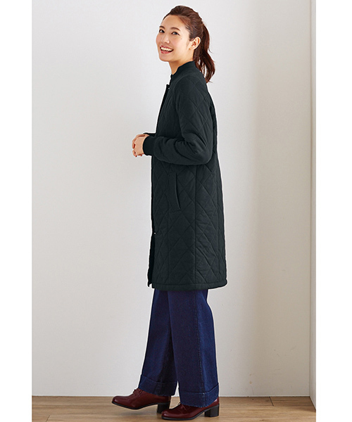 Live in comfort（リブインコンフォート）の「リブ　イン　コンフォート　ブルゾン感覚で軽やかに着られる　キルティングコート（その他アウター・レディース・杢グレー/ブラック・LARGE/SMALL/MEDIUM/X-LARGE/XX-LARGE）」の3枚目の写真
