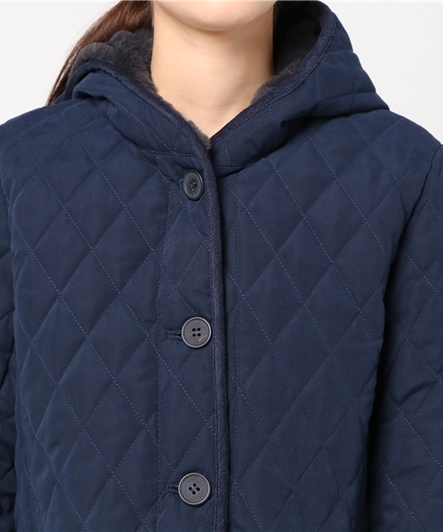 LBC（エルビーシー）の「裏ボアフードキルトジャケット（その他アウター・レディース・オレンジ/ネイビー/ベージュ・MEDIUM/LARGE）」の4枚目の写真