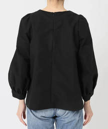 Deuxieme Classe（ドゥーズィエムクラス）の「CELERI LONG PUFF