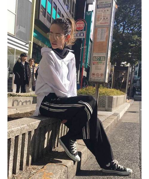 MURUA(ムルーア)の「ナローラインジャージ(その他パンツ・レディース・ブラック/ピンク・FREE)」の7枚目の写真