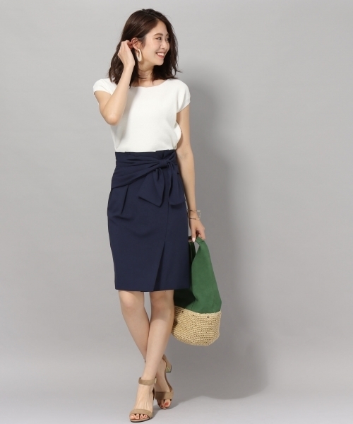 Andemiu（アンデミュウ）の「ボートネックラフニット796804（ニット/セーター・レディース・ブラック/パープル/オフホワイト/グリーン・FREE）」の8枚目の写真