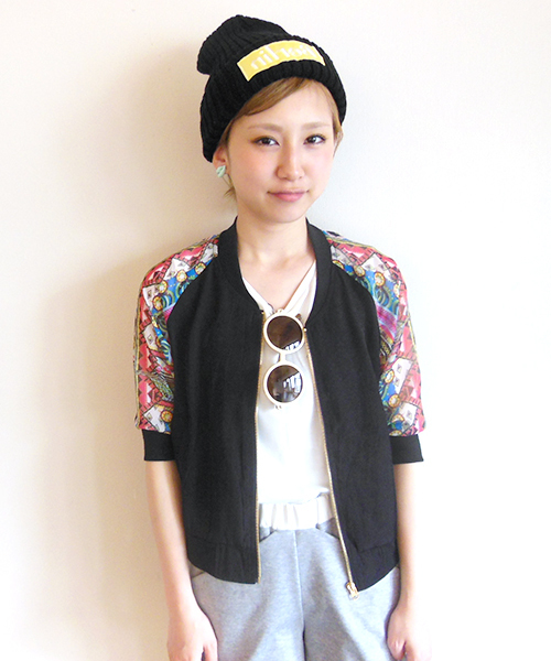 WHO'S WHO gallery(フーズフーギャラリー)の「ベルサブルゾン(ブルゾン・レディース・ベージュ/ネイビー/ブラック・FREE)」の2枚目の写真