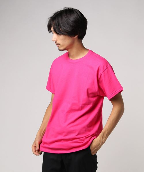 GILDAN（ギルダン）の「GILDAN/ギルダン TEE（Tシャツ/カットソー・メンズ・ホワイト/チャコールグレー/ブラック/ダークブラウン/パープル/グレー/オリーブ/ピンク/イエロー/オレンジ/ブルー/グリーン/ボルドー/ワインレッド/ロイヤルブルー・MEDIUM/LARGE/X-LARGE）」の13枚目の写真