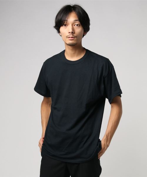 GILDAN（ギルダン）の「GILDAN/ギルダン TEE（Tシャツ/カットソー・メンズ・ホワイト/チャコールグレー/ブラック/ダークブラウン/パープル/グレー/オリーブ/ピンク/イエロー/オレンジ/ブルー/グリーン/ボルドー/ワインレッド/ロイヤルブルー・MEDIUM/LARGE/X-LARGE）」の3枚目の写真