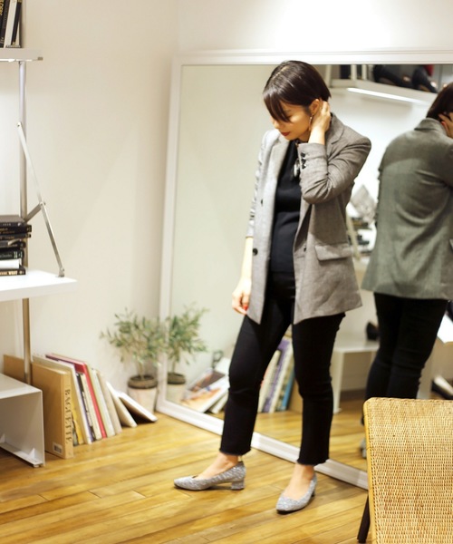 LE TALON(ルタロン)の「【佐藤佳菜子さん×Le Talon GRISEコラボ】 3.5cmスクエアパンプス◆(パンプス・レディース・シルバー/ゴールド・23cm/23.5cm/24cm/24.5cm/25cm/25.5cm/22.5cm/22cm)」の7枚目の写真