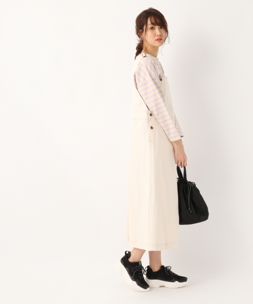 GLOBAL WORK(グローバルワーク)の「コットンツイルジャンスカ/821123(ジャンパースカート・レディース・ベージュ/ブラック/オフホワイト・FREE)」の4枚目の写真