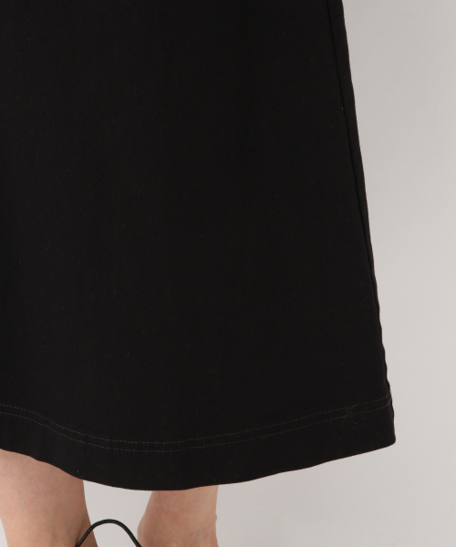 GLOBAL WORK(グローバルワーク)の「コットンツイルジャンスカ/821123(ジャンパースカート・レディース・ベージュ/ブラック/オフホワイト・FREE)」の13枚目の写真