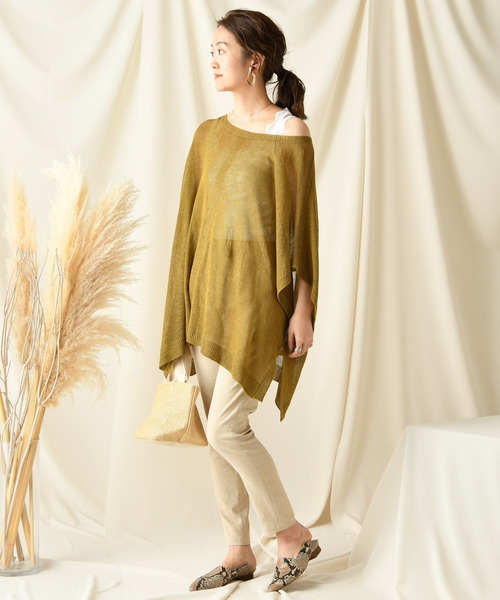 DouDou（ドゥドゥ）の「麻混ニットポンチョ（ニット/セーター・レディース・ベージュ/オフホワイト/カーキ・FREE）」の6枚目の写真