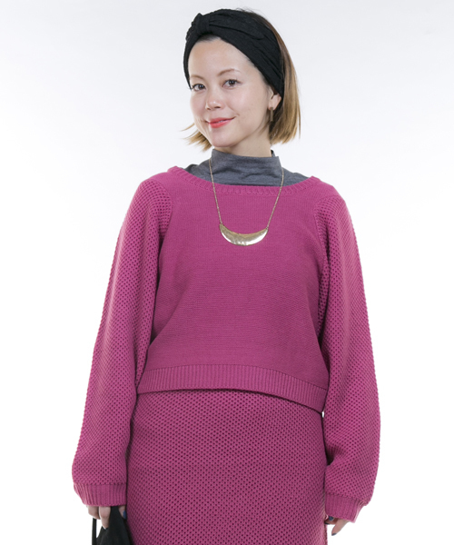 mystic（ミスティック）の「袖スクエア切替プルオーバー（ニット/セーター・レディース・ピンク/グレー/ラベンダー/ブラック・ﾌﾘ-）」の2枚目の写真