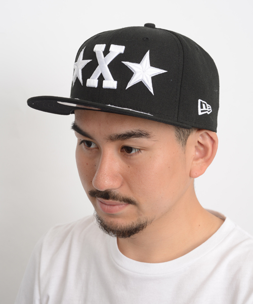 XLARGE（エクストララージ）の「XLARGE NEWERA STARS SNAPBACK CAP（キャップ・メンズ・ブラック/ネイビー・ONE SIZE）」の2枚目の写真