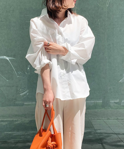 KOBE LETTUCE（コウベレタス）の「コットン混ルーズビッグシャツトップス（シャツ/ブラウス・レディース・ベージュ/ネイビー/オフホワイト/サックスブルー/ピンク/モカ/ホワイト系その他/ブラウン系その他/ベージュ系その他/ブルー系その他/ピンク系その他/ブルー系その他2/カーキ/グリーン系その他/ブラック系その他/グレー系その他/チャコール/ピンク系その他2/ピンク系その他3/ブラック/グリーン/オレンジ/イエロー/イエロー系その他/オレンジ系その他/ホワイト系その他2/ホワイト系その他3/ベージュ系その他2/ベージュ系その他3/グリーン系その他2/ブルー系その他3/ブルー系その他4/ブルー系その他5/ブルー系その他6/ブラック系その他2/ブラウン系その他3/グレー系その他2/ブラック系その他3/グリーン系その他3/グレー系その他3/ブラウン系その他2/イエロー系その他2/イエロー系その他3/ベージュ系その他5/ベージュ系その他4/レッド系その他/レッド/ベージュ系その他7/グリーン系その他4/グリーン系その他6/ブラック系その他4/ブラウン系その他4/ブラウン系その他5/ブラック系その他5/グリーン系その他5/グリーン系その他7/ベージュ系その他6/ピンク系その他4/グリーン系/グリーン系1/ピンク系その他5/サックスブルー系1/ブラック系その他7/ホワイト系その他5/ピンク系その他7/グリーン系3/ホワイト系その他4/ピンク系その他6/グリーン系2/サックスブルー系/ブラック系その他6/ピンク系1/ピンク系/ネイビー系1/ピンク系3/ピンク系2/ネイビー系/パープル系/パープル系1/ピンク系5/ピンク系4/ミント/サックスブルー系2/ブルー系その他7/ブルー/ブラウン/ブルー系・1/M/2/4/3）」の2枚目の写真